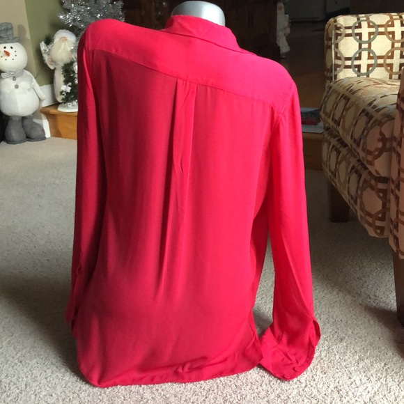 BCBG RED SURPLICE HI LO BLOUSE - Picture 2 of 4
